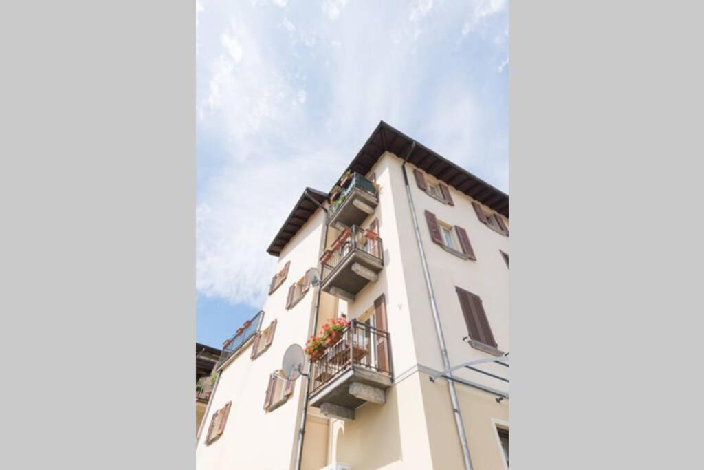 Casa Bellagina Apartment Беладжо Екстериор снимка