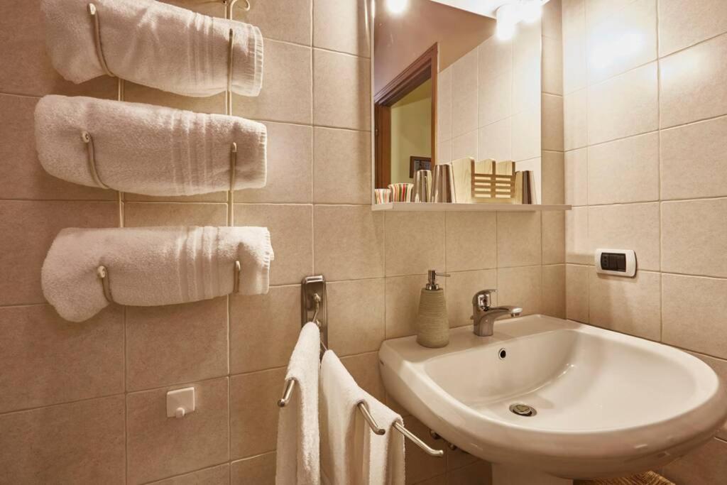 Casa Bellagina Apartment Беладжо Екстериор снимка